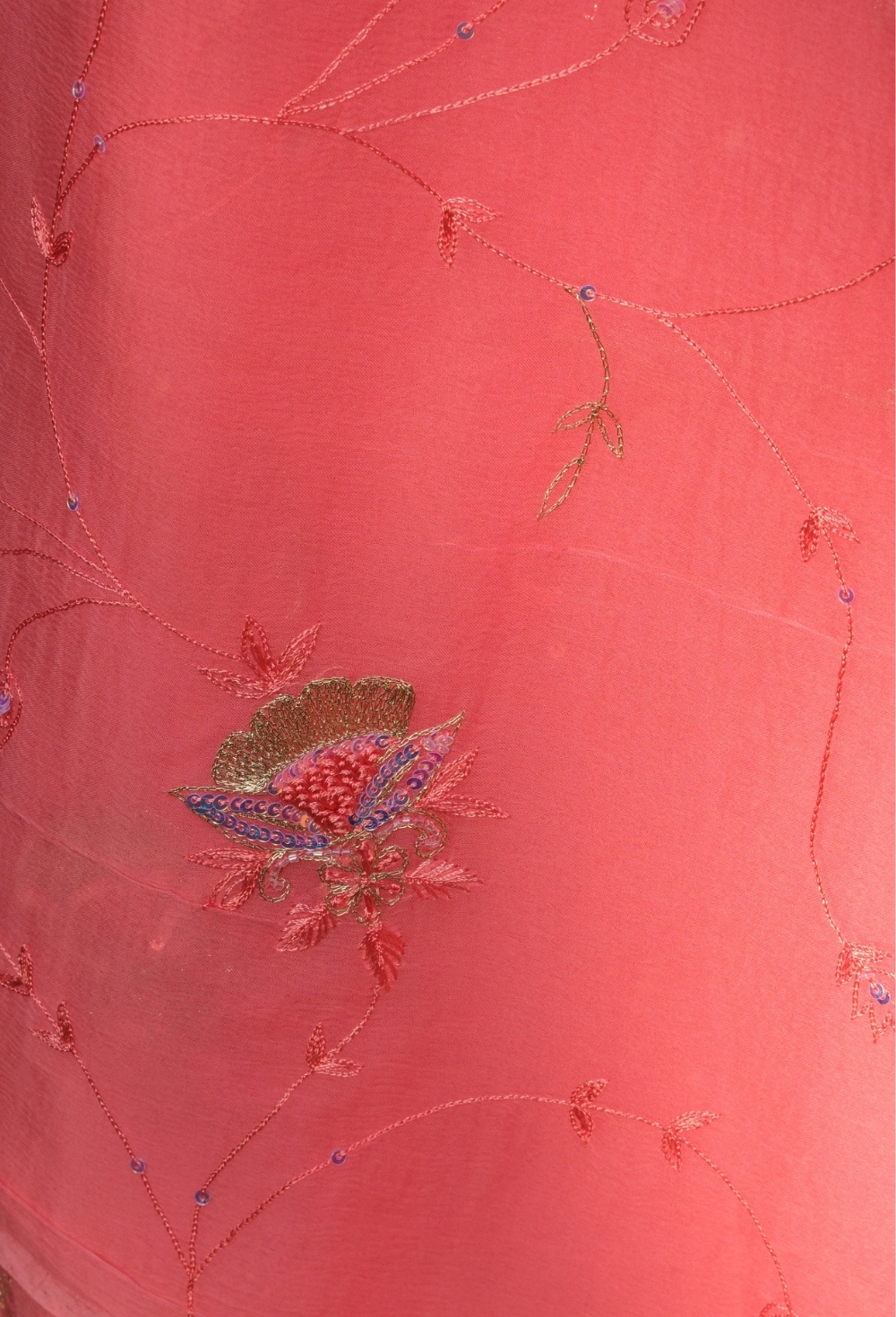 Chiffon Saree with Elegant Embroidery & Light Jaal Work - Image 2